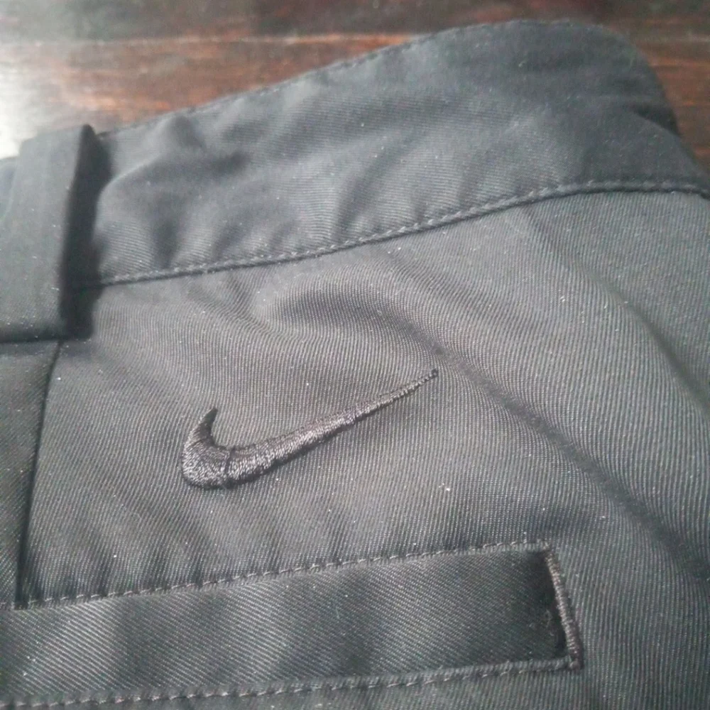 Nike Golf Dri Fit Color Black Men Shorts Size 40 Color Black Button Cozy Comfort